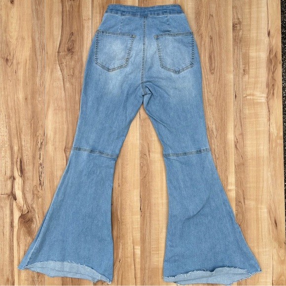 Wax Jean Light Wash Denim Super Flare Raw Hem Stretch Bell Bottoms Size 5/27 - Picture 7 of 7